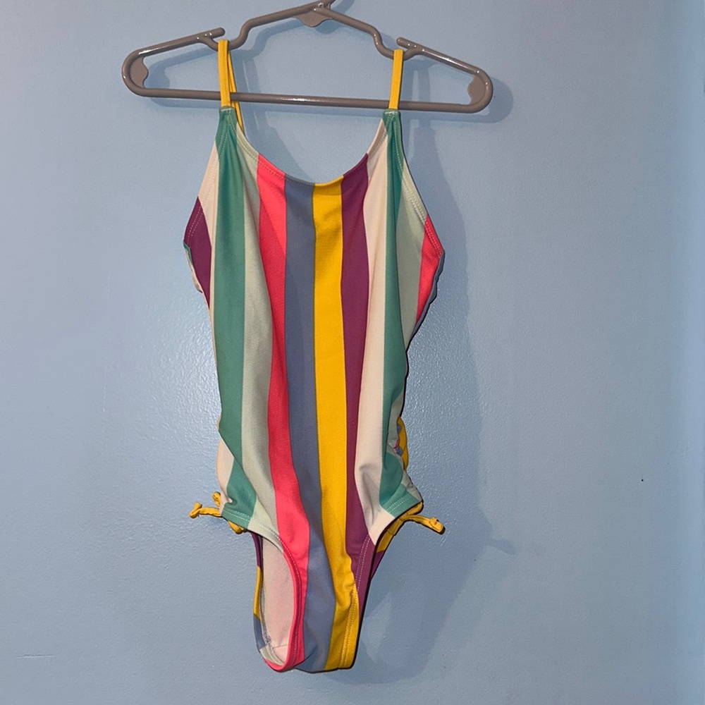 One piece bathing suit